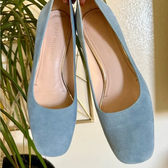 Stuart Weitzman Light Blue Suede Heels size 8 - Picture 6 of 9